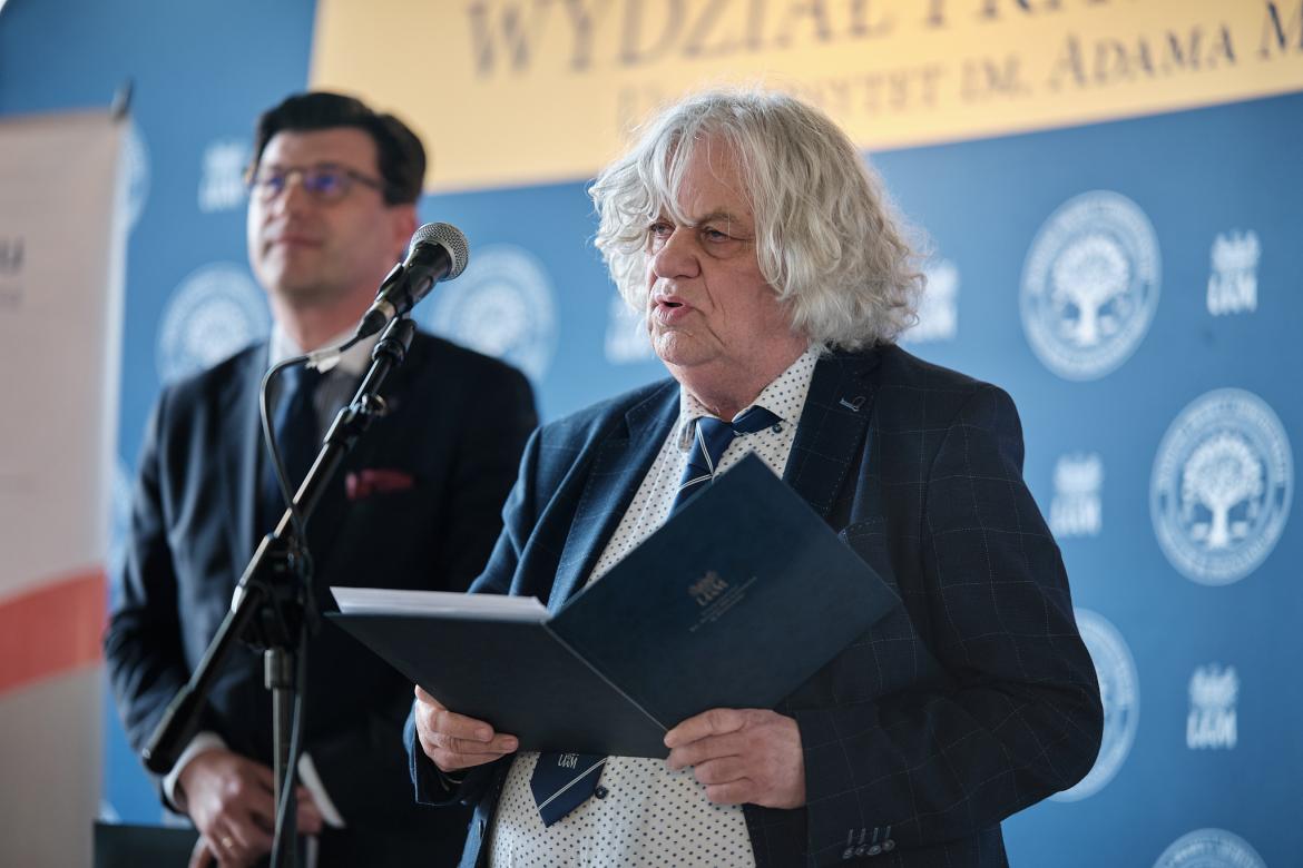 Usunięto obraz.