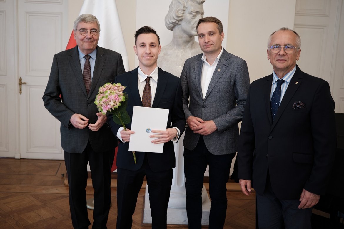 Usunięto obraz.