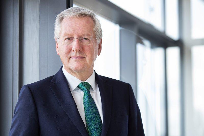 Prof. dr Hans-Jochen Schiewer