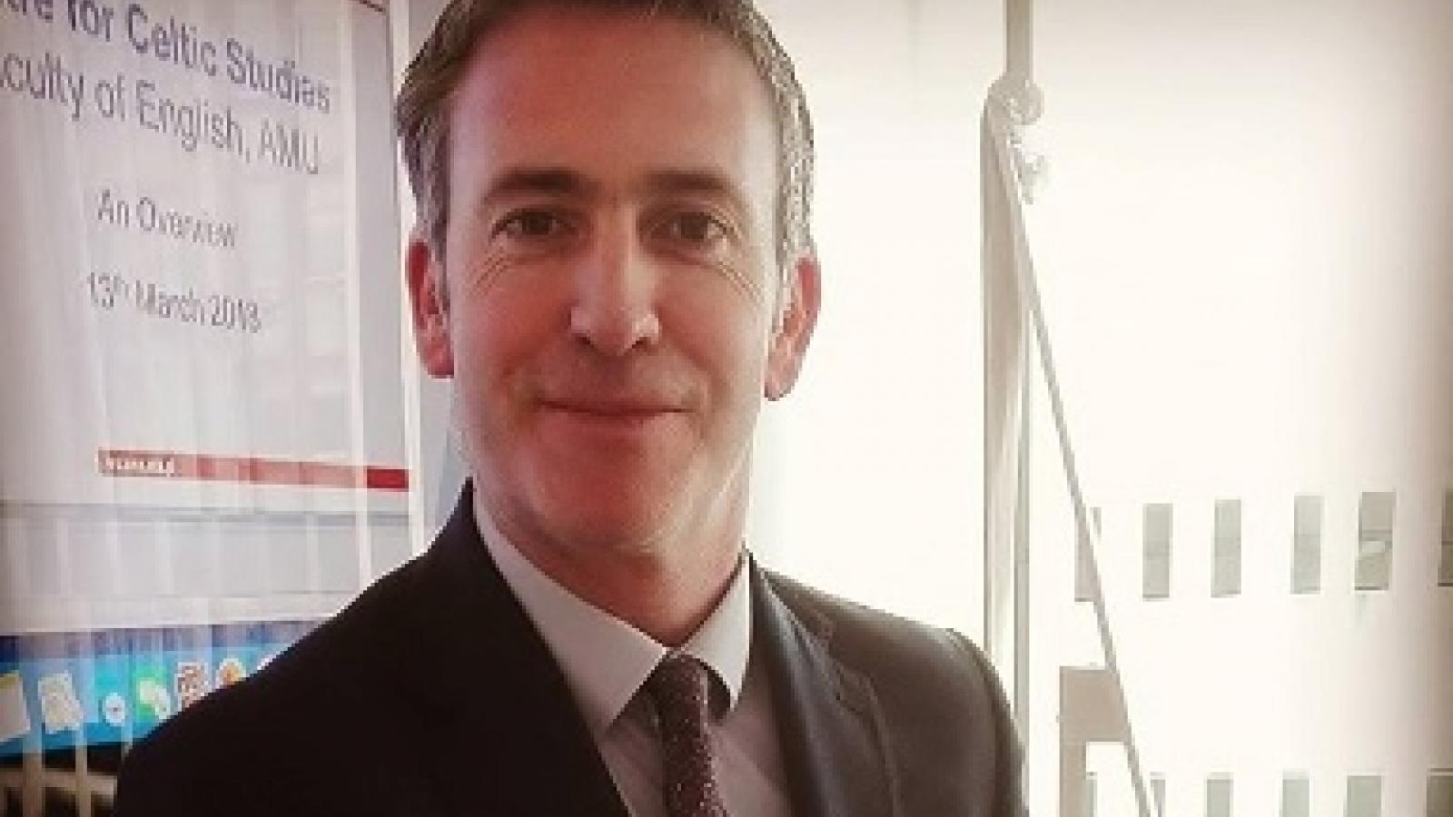 Damien English