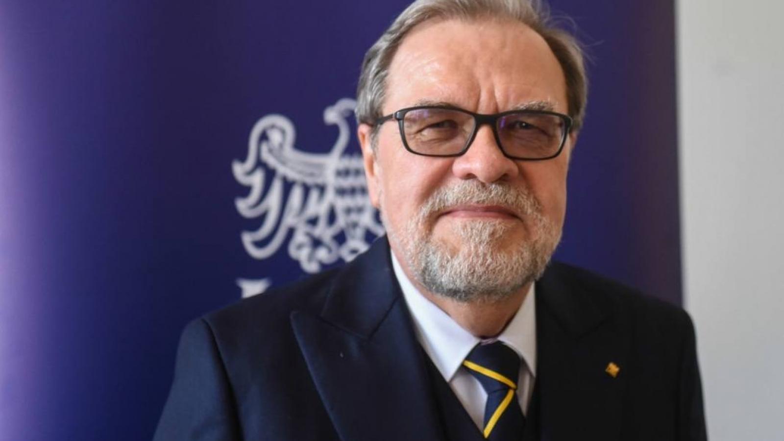 Prof. UAM dr hab. Andrzej Lesicki