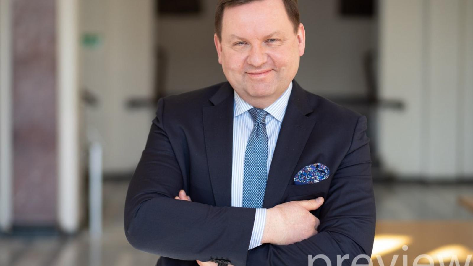 Prof. Piotr Pawluć