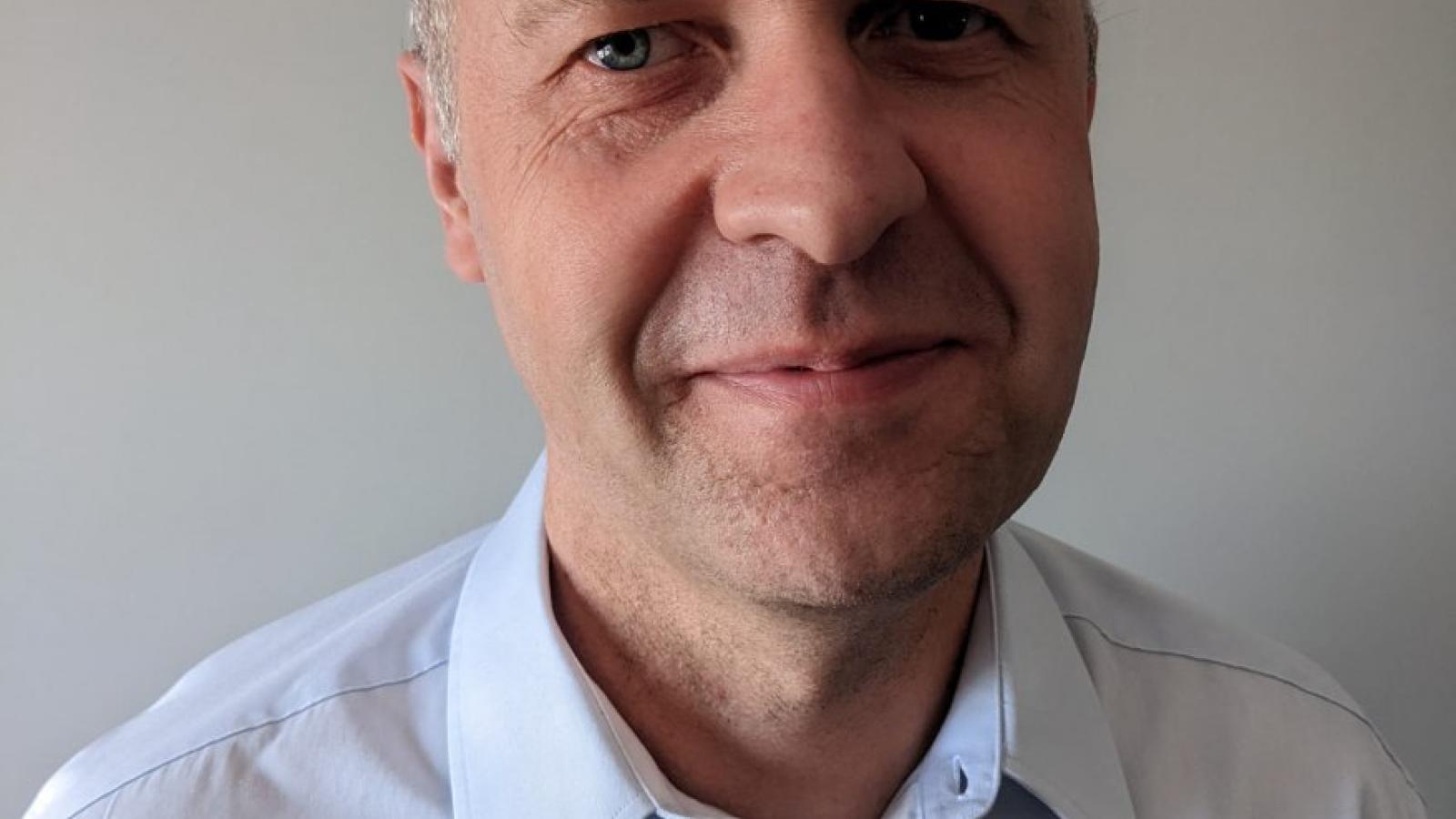 Dr Paweł Motek